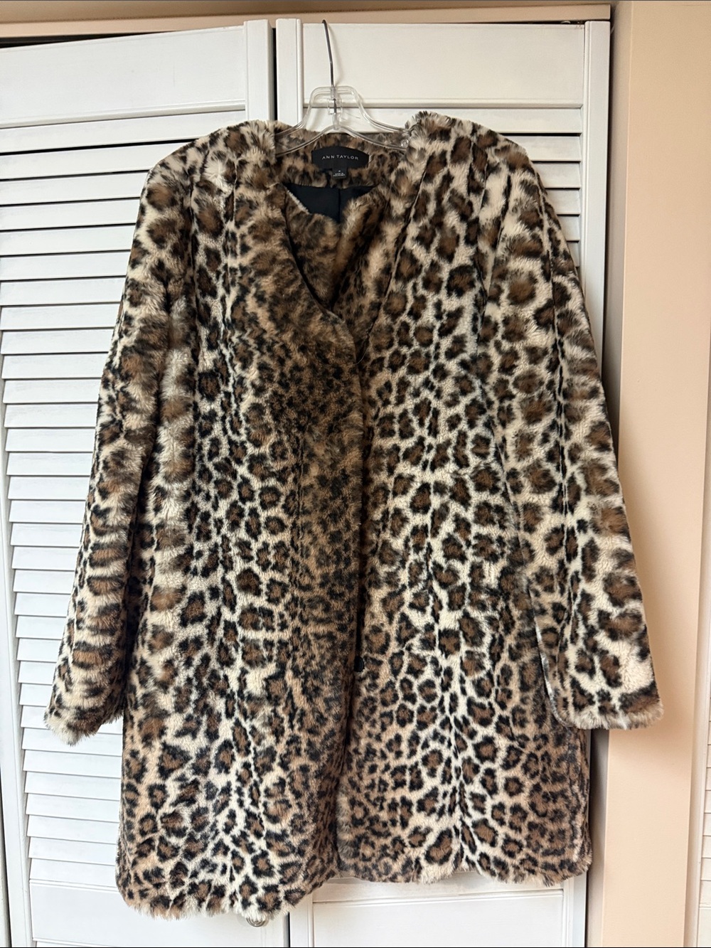 Ann Taylor Leopard Print Faux Fur Coat in Brown and Cream